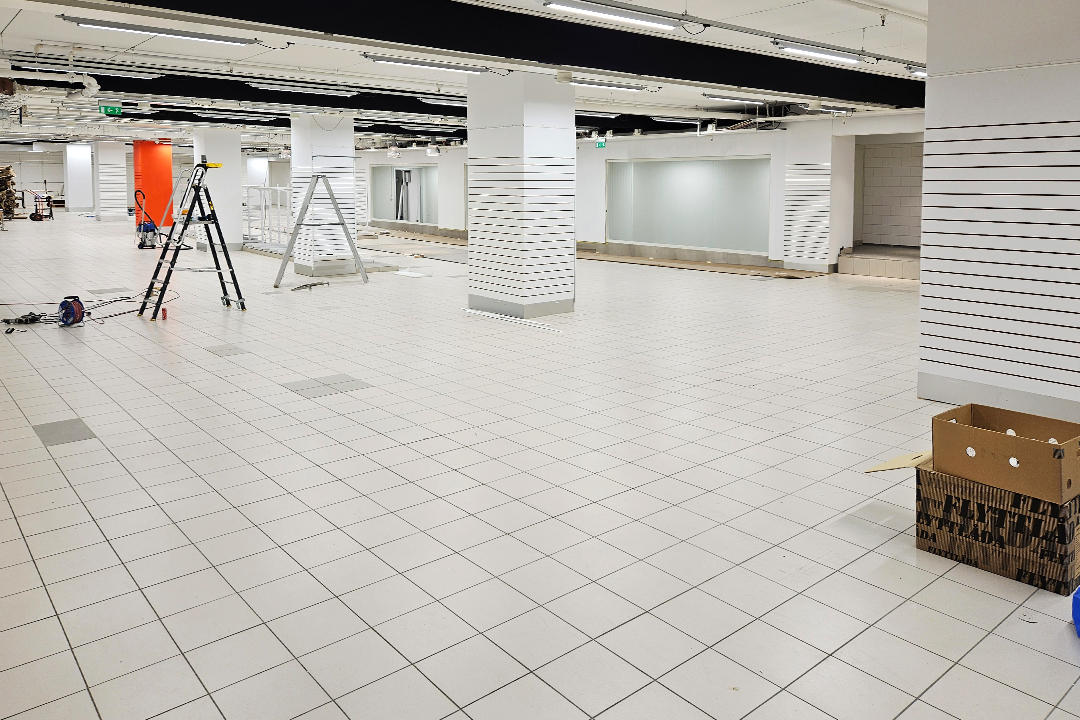 Bild inifrån Artikel:s kommande butikslokal i Sundbyberg